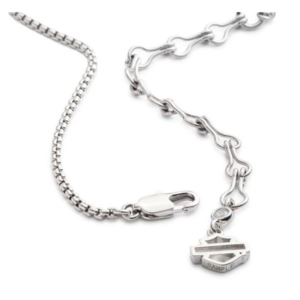 Harley-Davidson dámský náhrdelník s přívěskem Pave Crystal Bar & Shield – Stříbrná – 34N00343