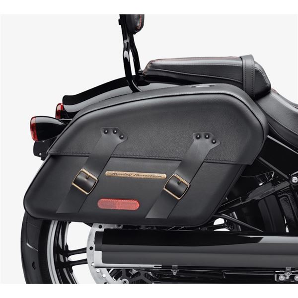 H-D Detachables Saddlebags – Brass Trim 90201645A