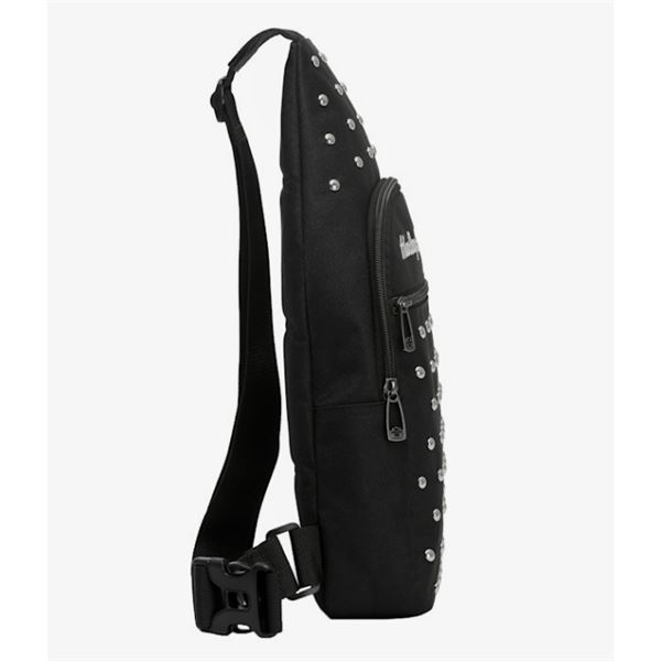 2026 ARRIVAL Moonshadow Studded Chest Sling Bag – hrudní / crossbody taška se cvočky