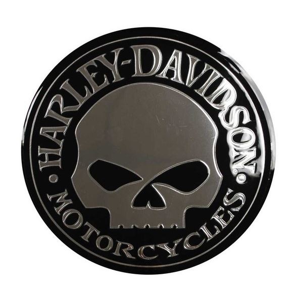 2026 ARRIVAL SILVER SKULL EMBLEM  samolepka Harley‑Davidson CG8123