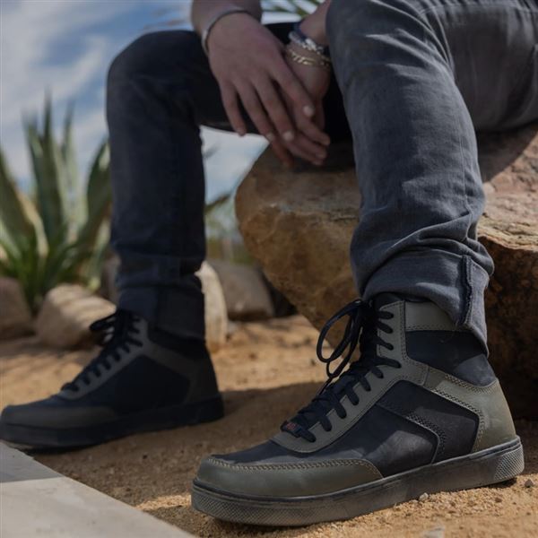 2026 ARRIVAL Pánské tenisky na jízdu Grady CE černá/zelená - D97321