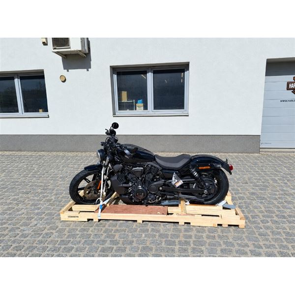 Harley-Davidson NIGHTSTER 2026 VIVID BLACK 